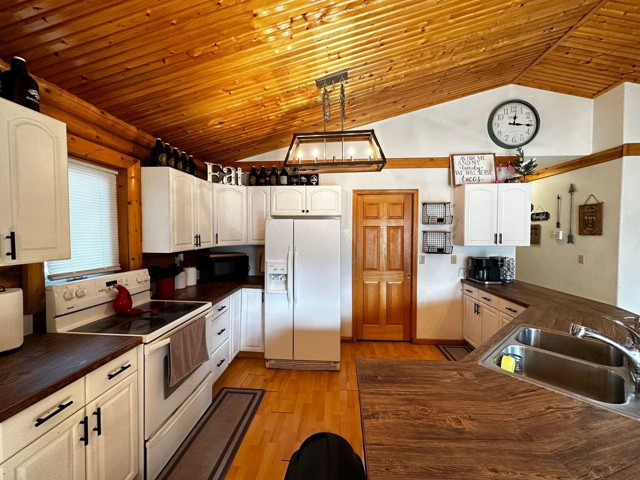 203 E 6th Ave - Photo 2 of 18