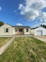 featured image of 702 E 20th St S