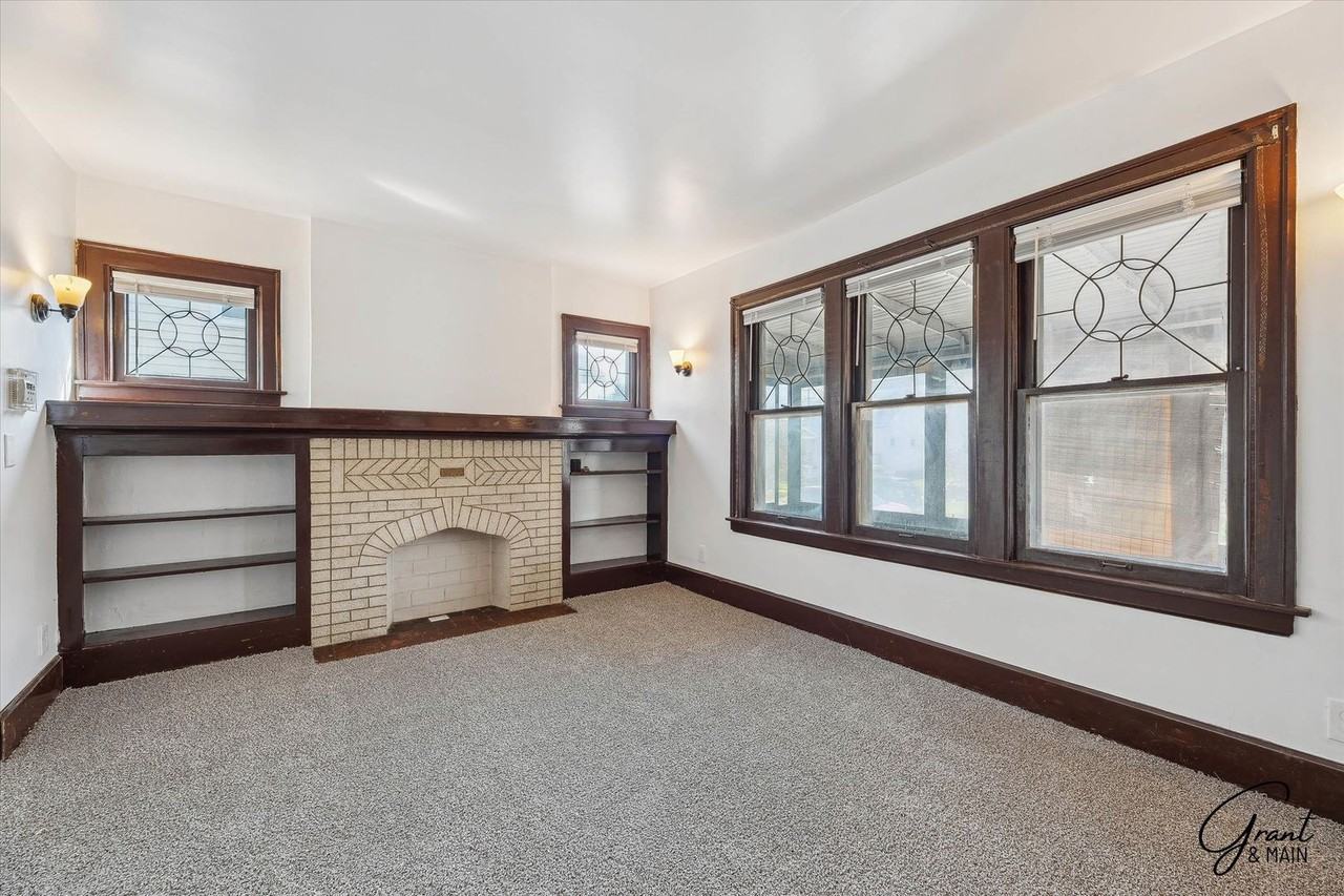 15356/15358 Washburn - Photo 5 of 20