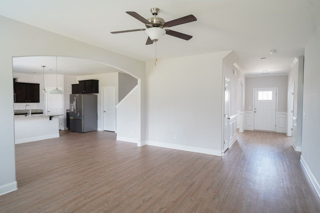 107 Elbow Cay Ct - Photo 6 of 44