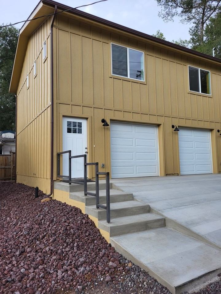 210 N Elden St - Photo 2 of 16