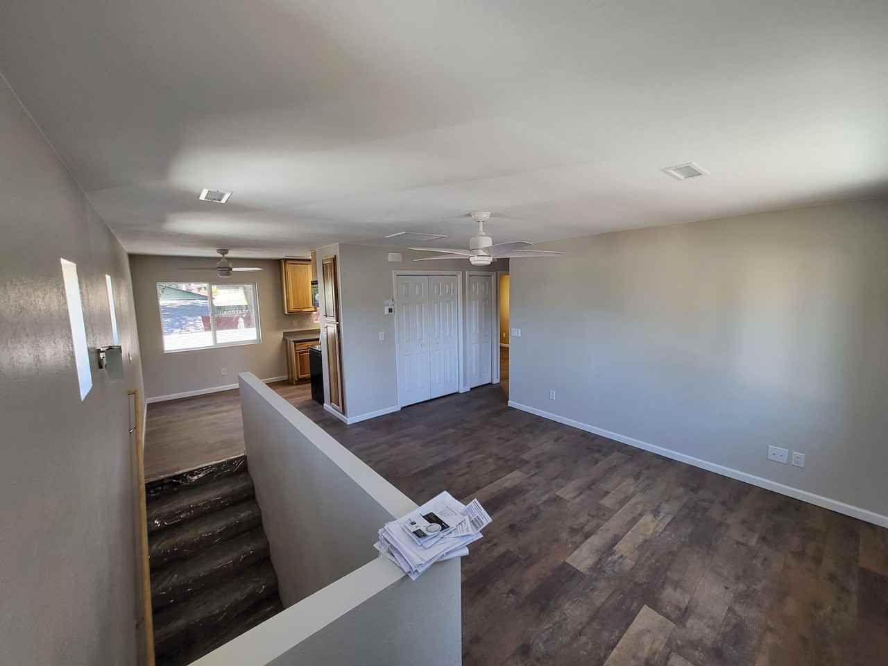 210 N Elden St - Photo 4 of 16