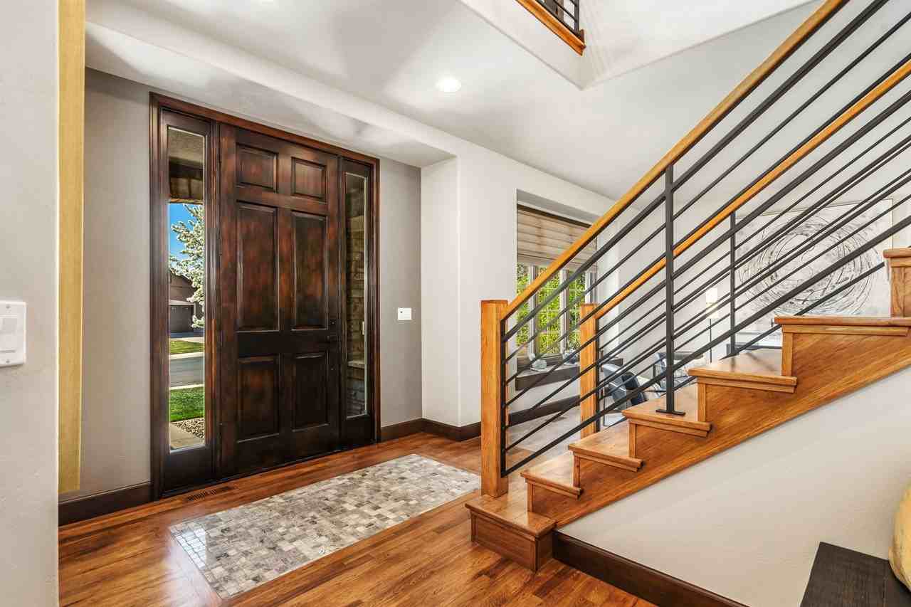 7078 Spanish Bay Dr - Photo 4 of 50