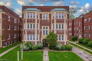 featured image of 2934 S Moreland Blvd