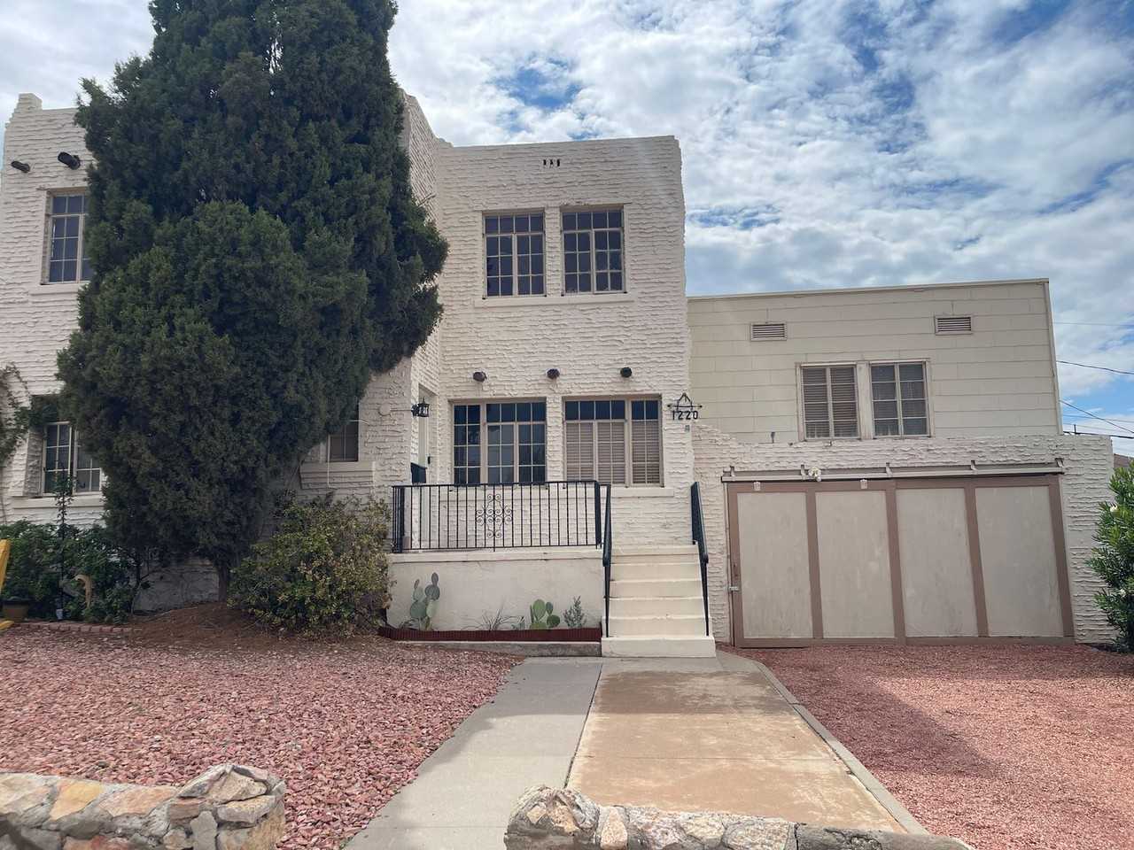 1220 Mesita Dr - Photo 2 of 28