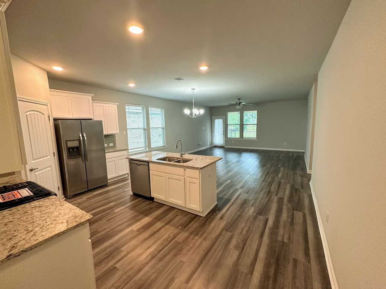 2444 Fenimore Loop - Photo 2 of 21