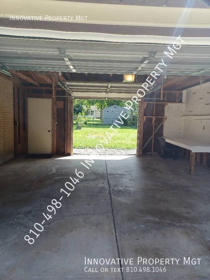 2121 Penway Ct - Photo 3 of 33