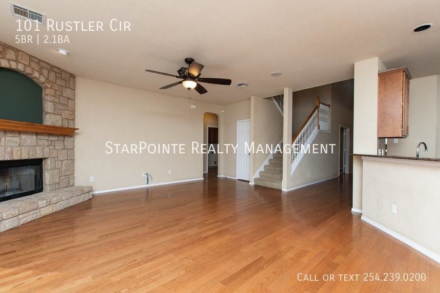 101 Rustler Cir - Photo 7 of 39