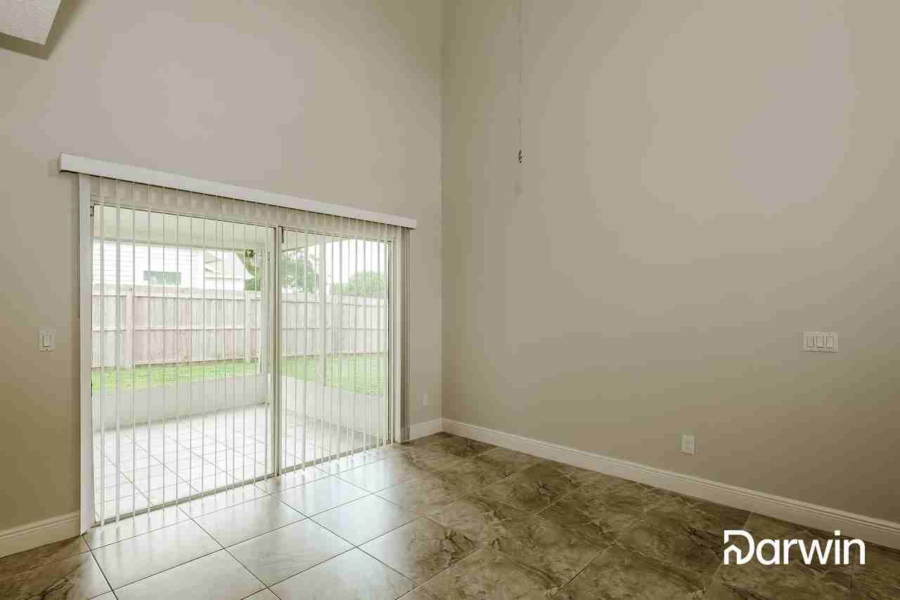 10538 Huntridge Rd - Photo 3 of 14