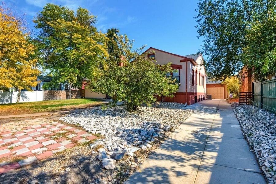 340 Colorado Blvd - Photo 3 of 40