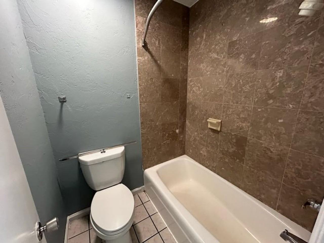 2457 E Pikes Peak Ave #240 - Photo 2 of 14