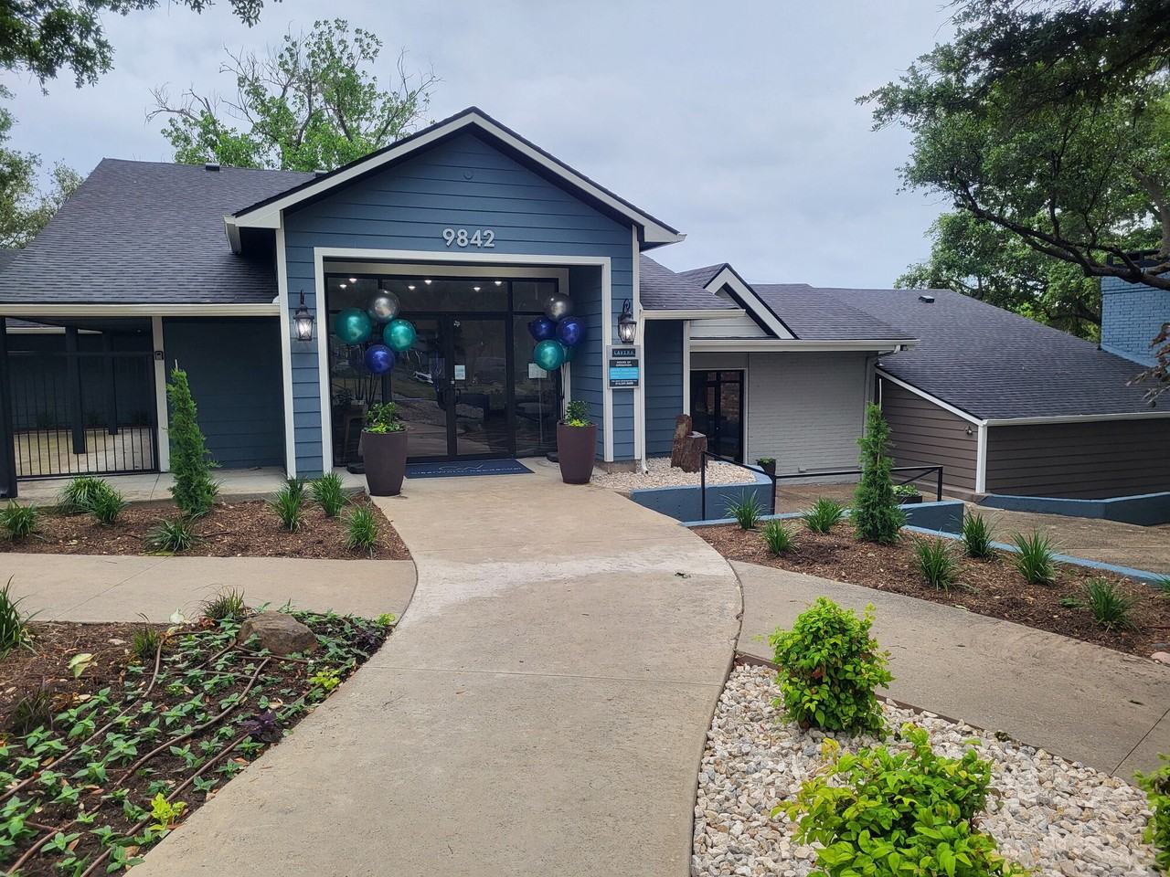 Lavera at Lake Highlands - Photo 5 of 40