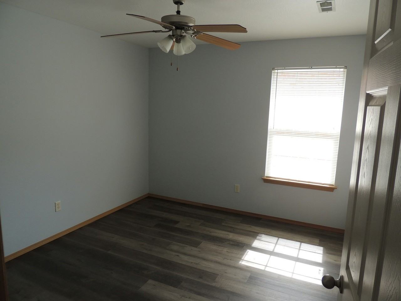 631 Rilynn Avenue - Photo 3 of 8