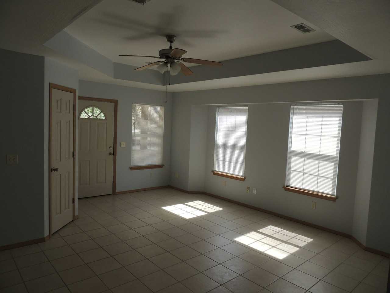 631 Rilynn Avenue - Photo 5 of 8