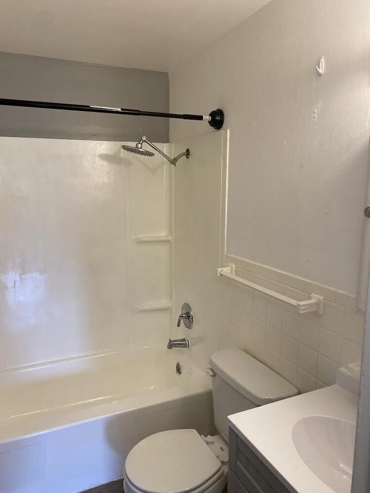 220 Kenbrook Drive - Photo 3 of 5