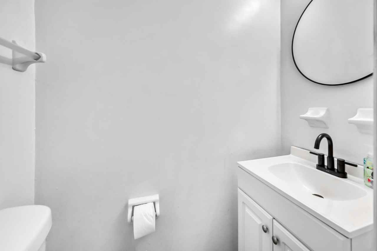 Sw 69th Dr - Photo 6 of 22