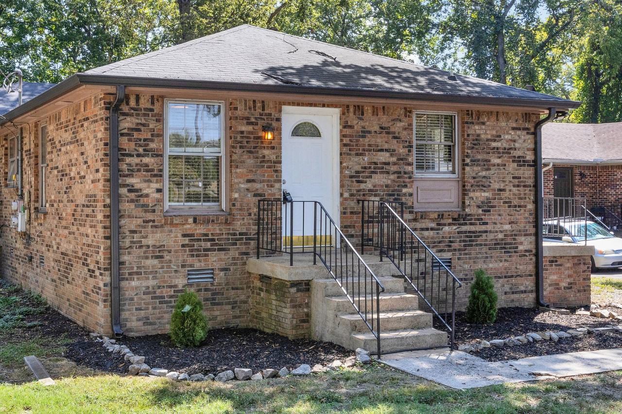 3108 Lealand Ln #A - Photo 6 of 24