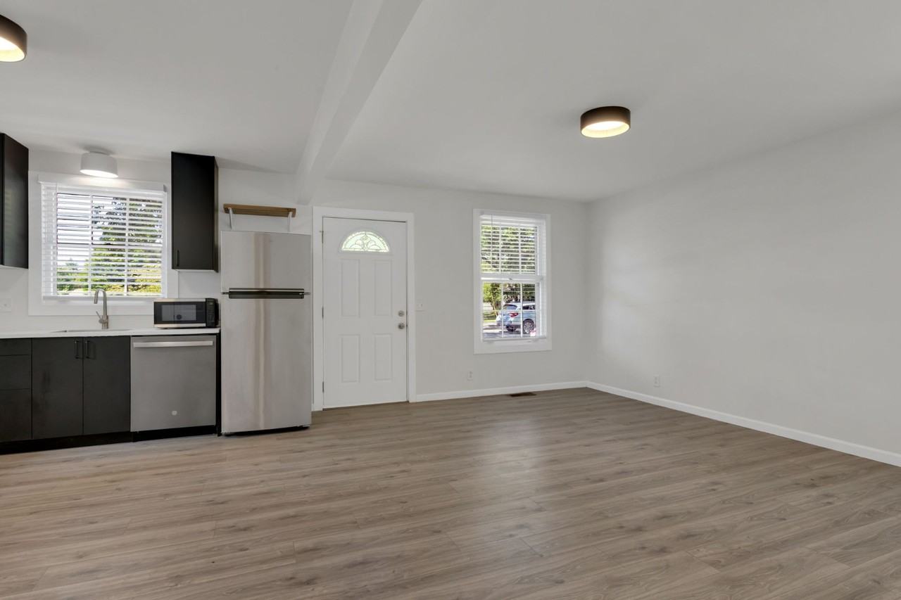 3108 Lealand Ln #A - Photo 3 of 24