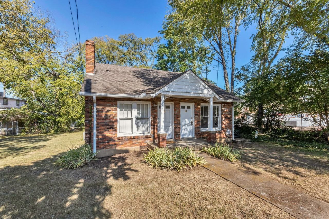 605 Park Cir - Photo 3 of 27