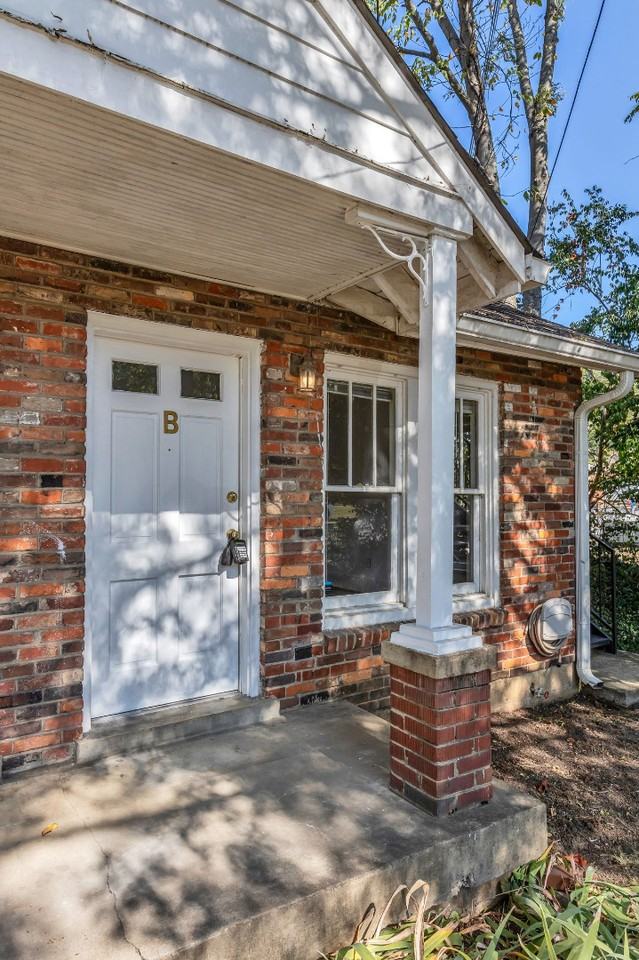 605 Park Cir - Photo 5 of 27