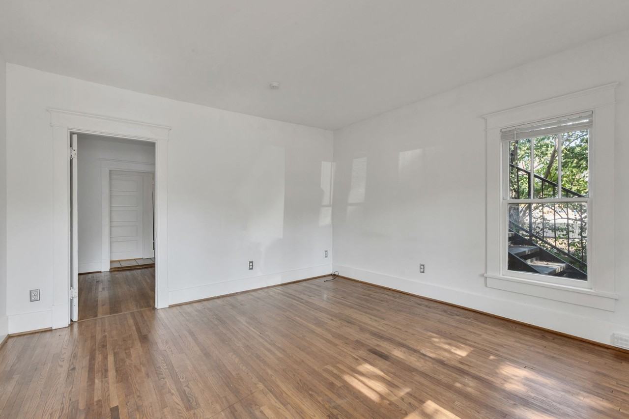 605 Park Cir - Photo 7 of 27