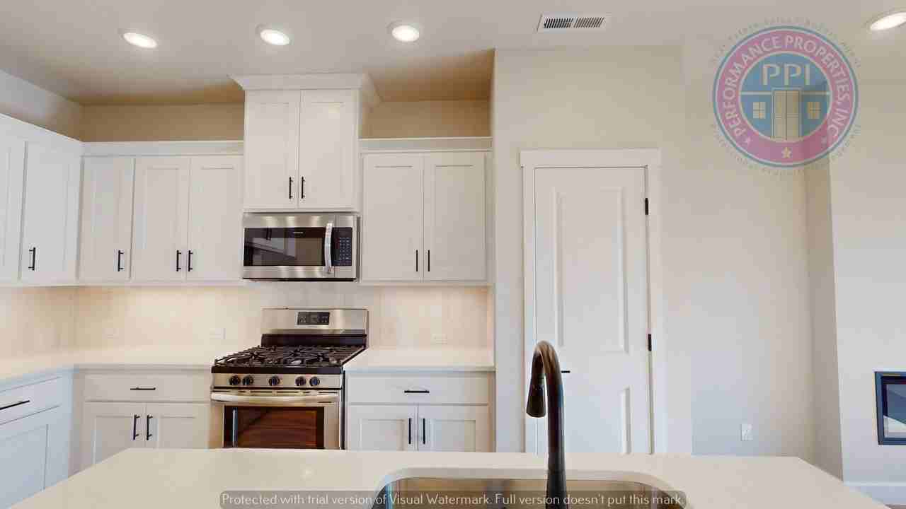 8195 Se Leafhopper St - Photo 2 of 28