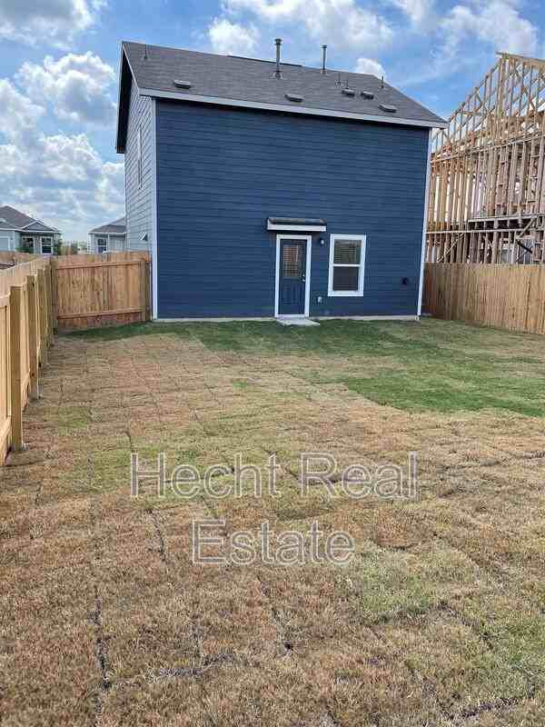 154 Soapstone Pass - Photo 4 of 32