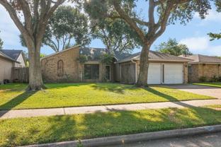 934 Holly Hall Dr - Photo 1 of 1