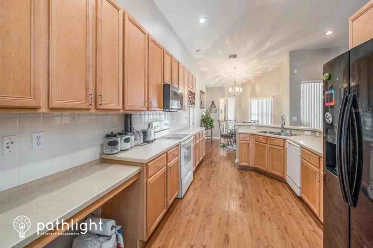 23113 Emerson Way - Photo 2 of 14