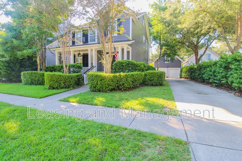 3014 Baltimore St - Photo 2 of 40