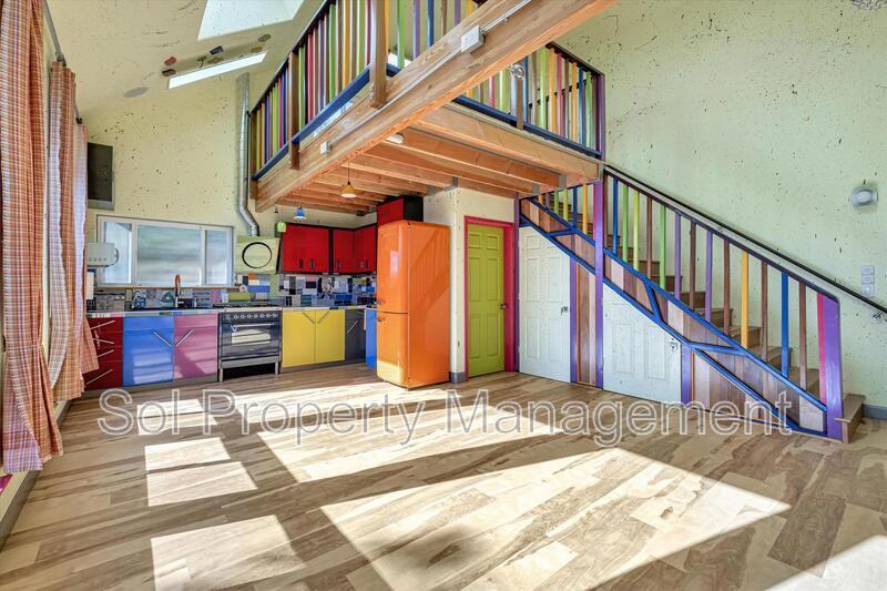 4052 Winkle Ave - Photo 5 of 24