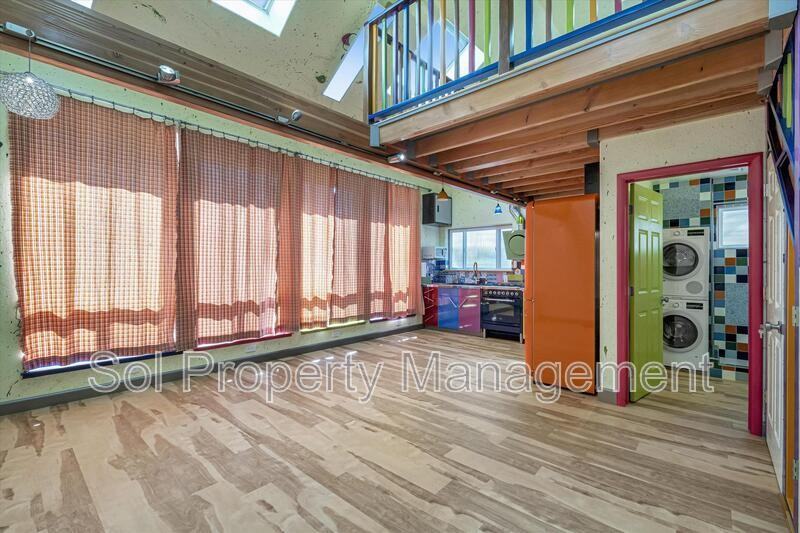 4052 Winkle Ave - Photo 6 of 24