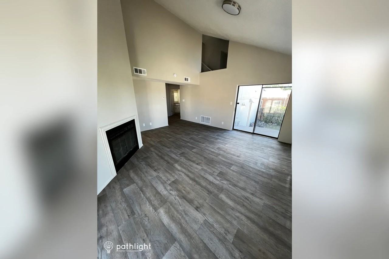 4924 Indigo Dr Nw - Photo 3 of 18