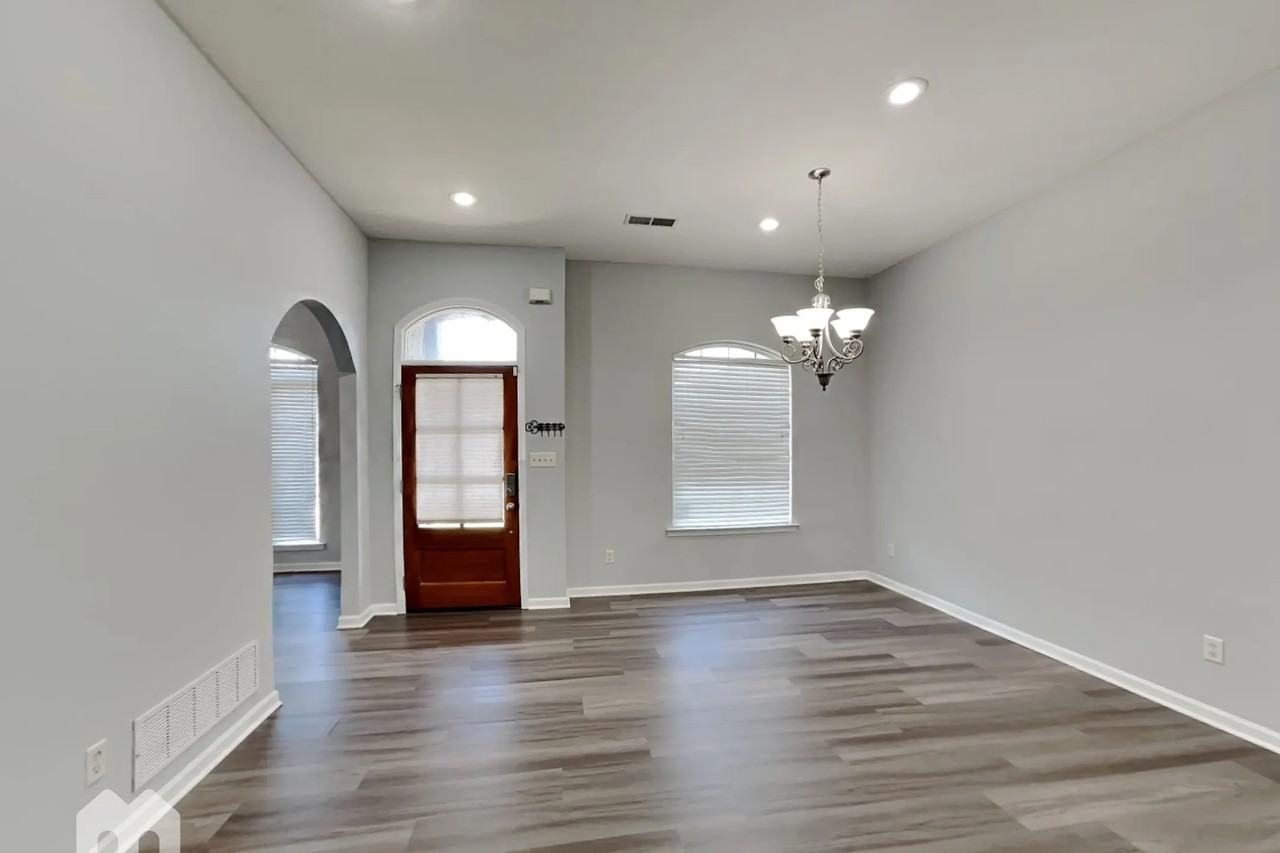 232 Hummingbird Loop - Photo 2 of 31