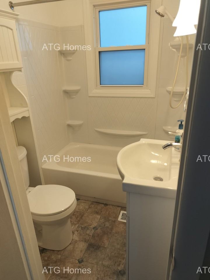 904 Short Wilson St #1 - Photo 3 of 12