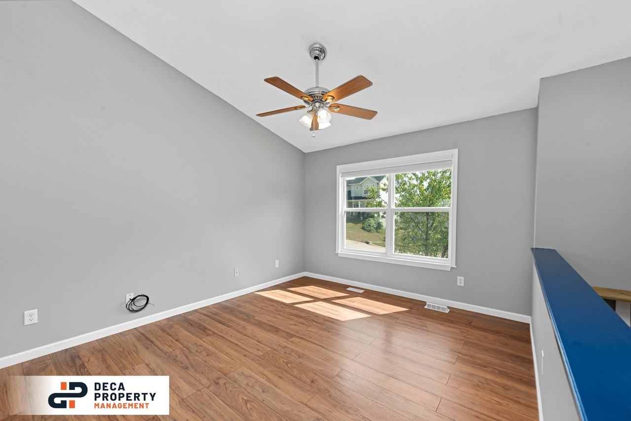 135 Country Club Parc Ct Nlm 11/4/24 - Photo 3 of 30