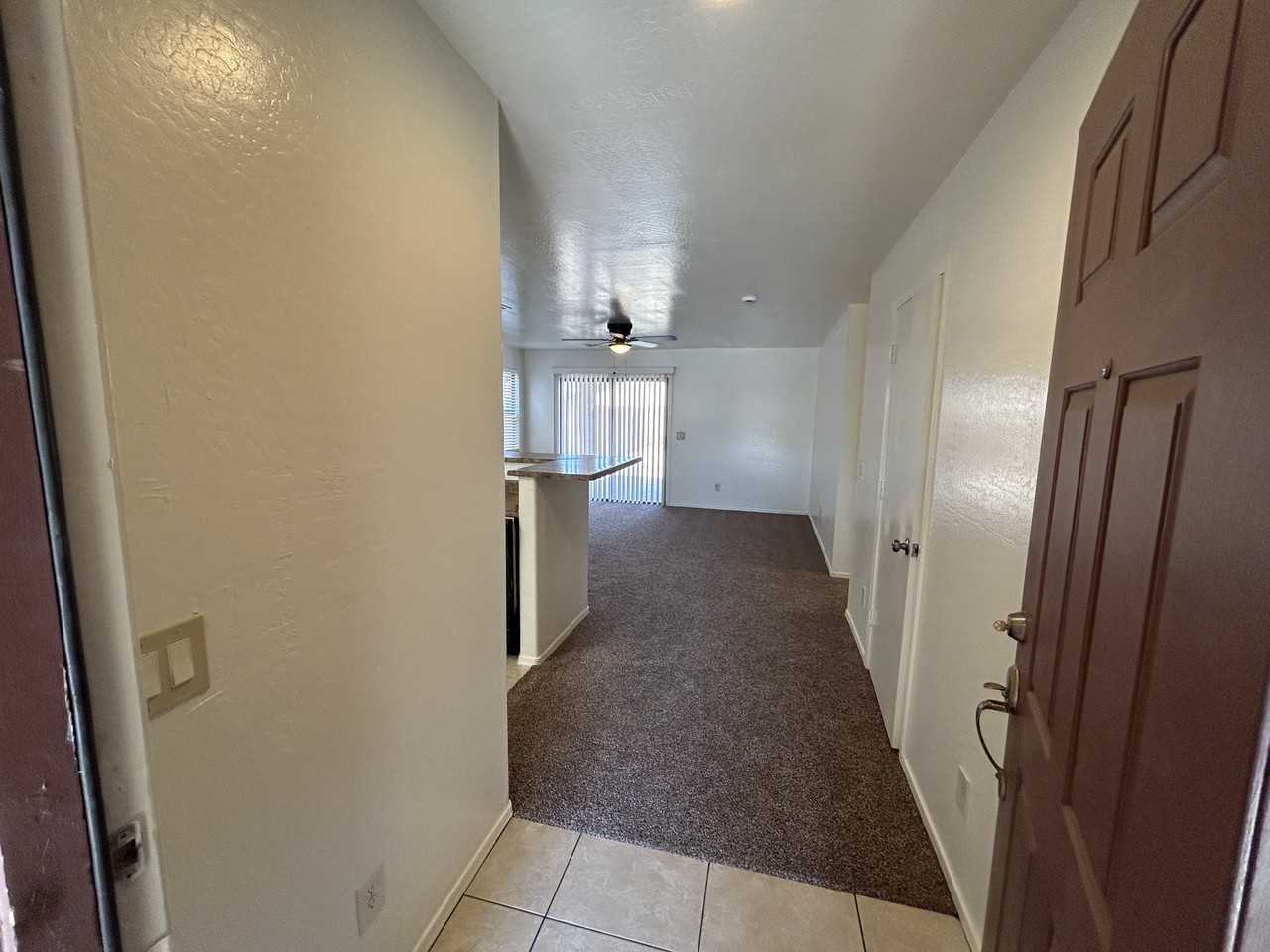 7028 S 46th Dr - Photo 5 of 41