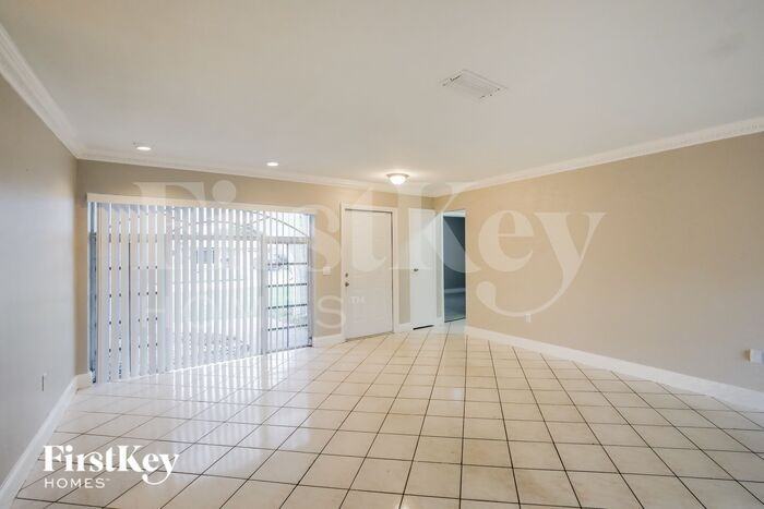 2904 Midland Pl - Photo 2 of 16