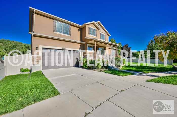 8637 S Golden Rain Cir - Photo 3 of 40