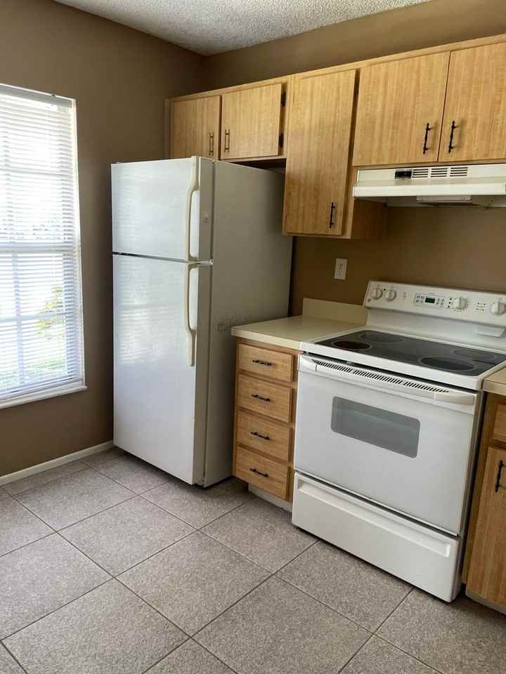 2921 Stillwell Court - Photo 3 of 10