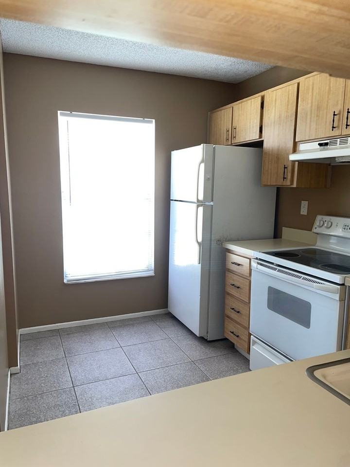 2921 Stillwell Court - Photo 4 of 10