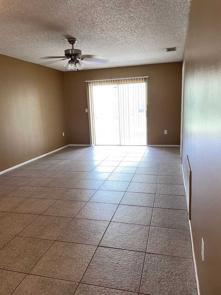 2921 Stillwell Court - Photo 5 of 10