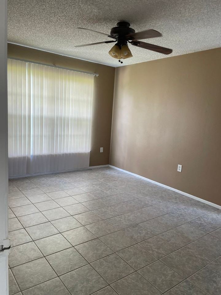 2921 Stillwell Court - Photo 7 of 10