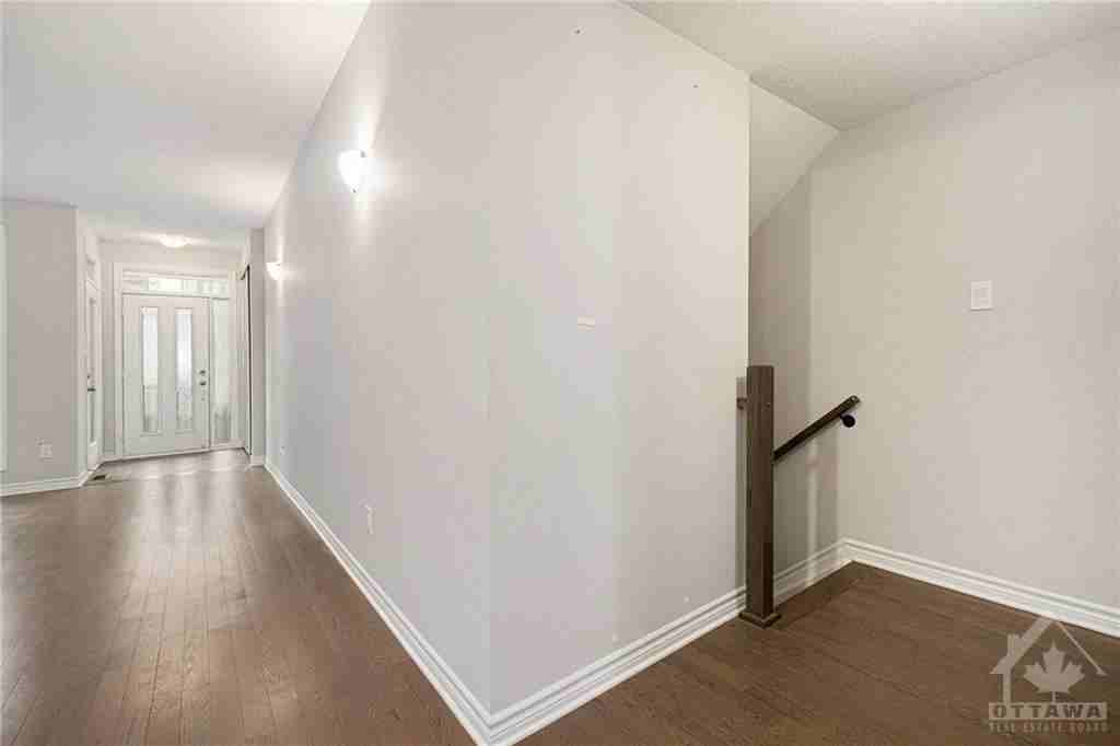 274 Pembina Private - Photo 2 of 14