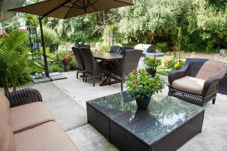 42 Peregrine Point - Photo 3 of 19