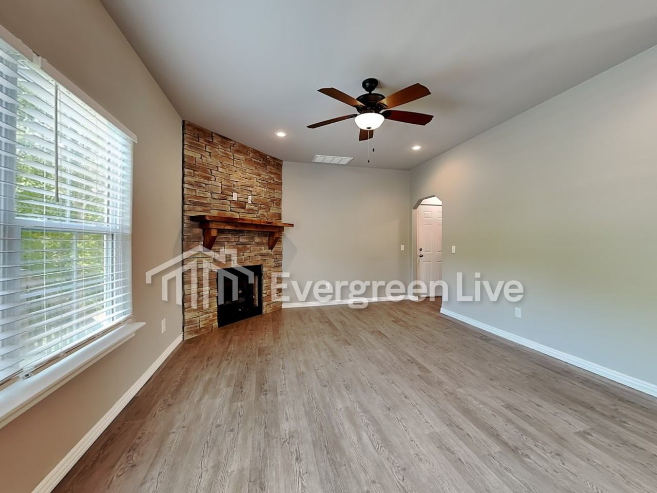 1100 Nemett Cir - Photo 5 of 20