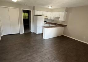 featured image of 1290 Hatfield Dr
