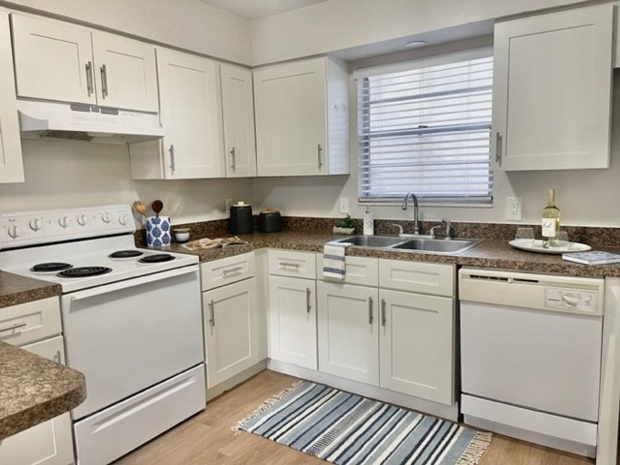 Cypress Villas | 1 & 2 Bedroom Apartments in Gainesville, FL - Photo 6 of 8