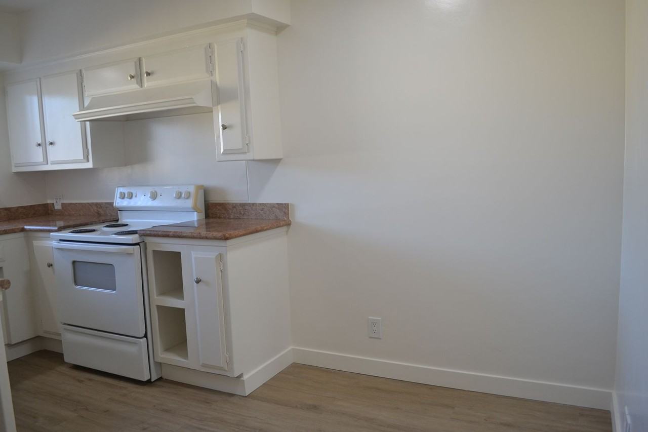 Royal Gardens Arcadia - Photo 2 of 50