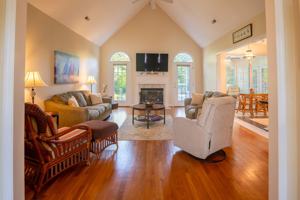 featured image of 3326 St James Dr